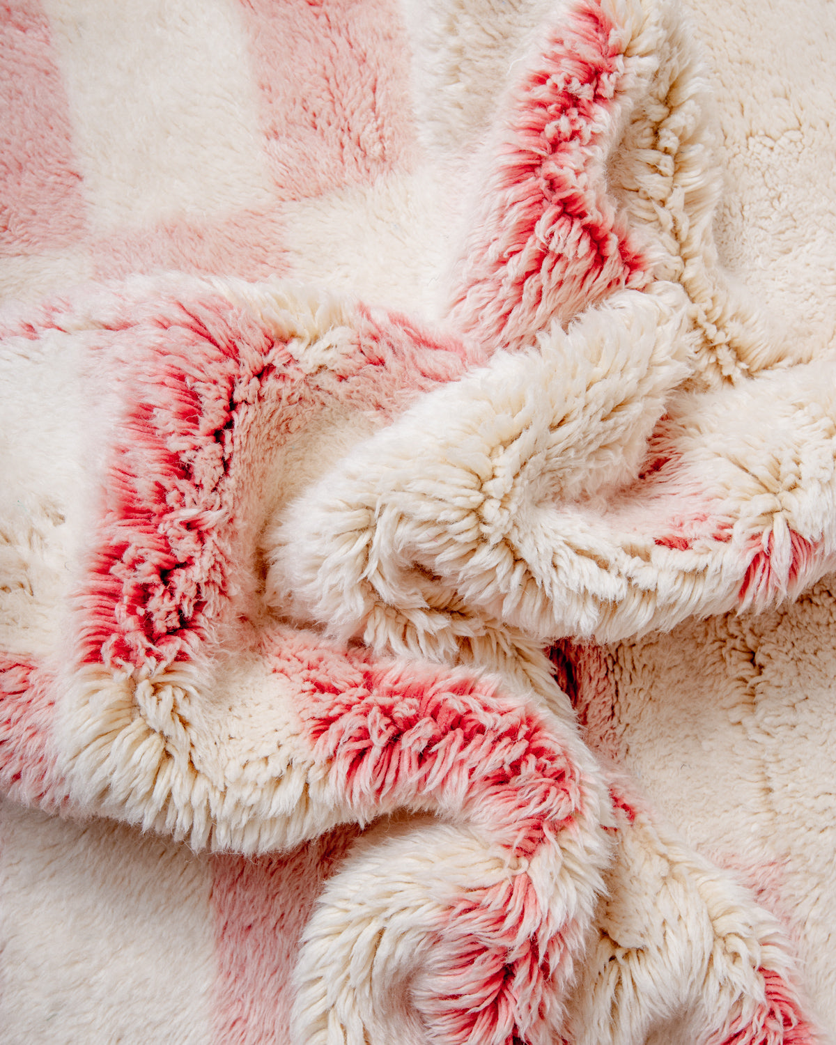 Modern, designer, handcrafted 100% sheep’s wool Berber rug from Morocco. Beni M’rirt carpet with beautiful colours and patterns and fluffy wool texture.